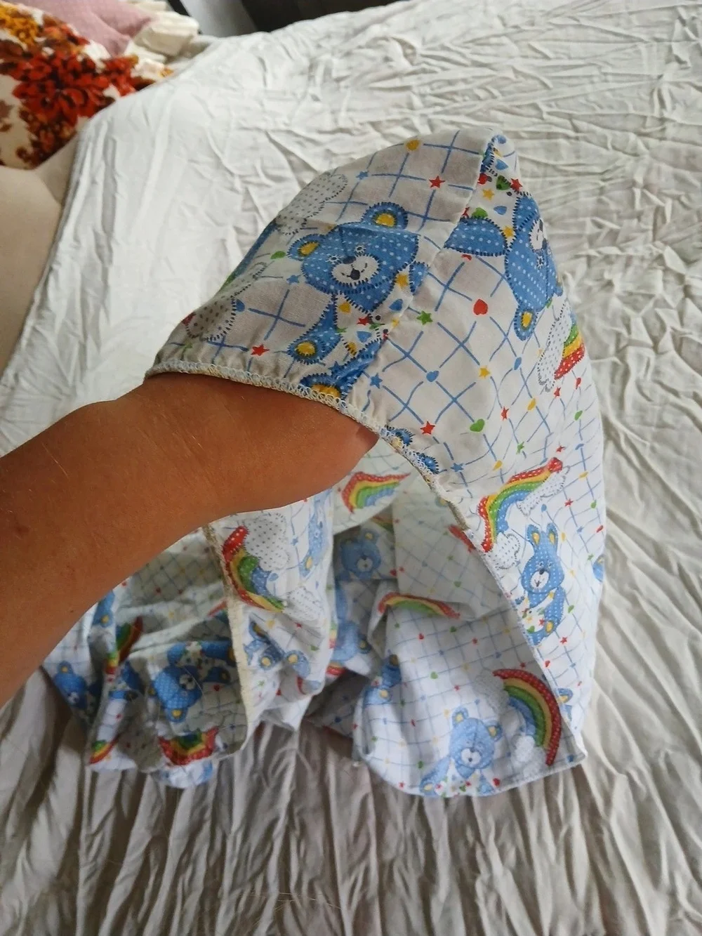 1980 baby dreams rainbow bears crib sheet